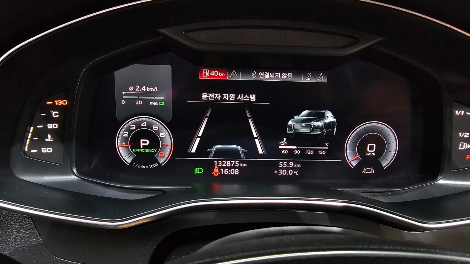 Audi A6 * FULL DIGITAL * ОБДУХВАНЕ * ХЕД-ЪП * 2 КЛЮЧА * , снимка 9 - Автомобили и джипове - 55380038