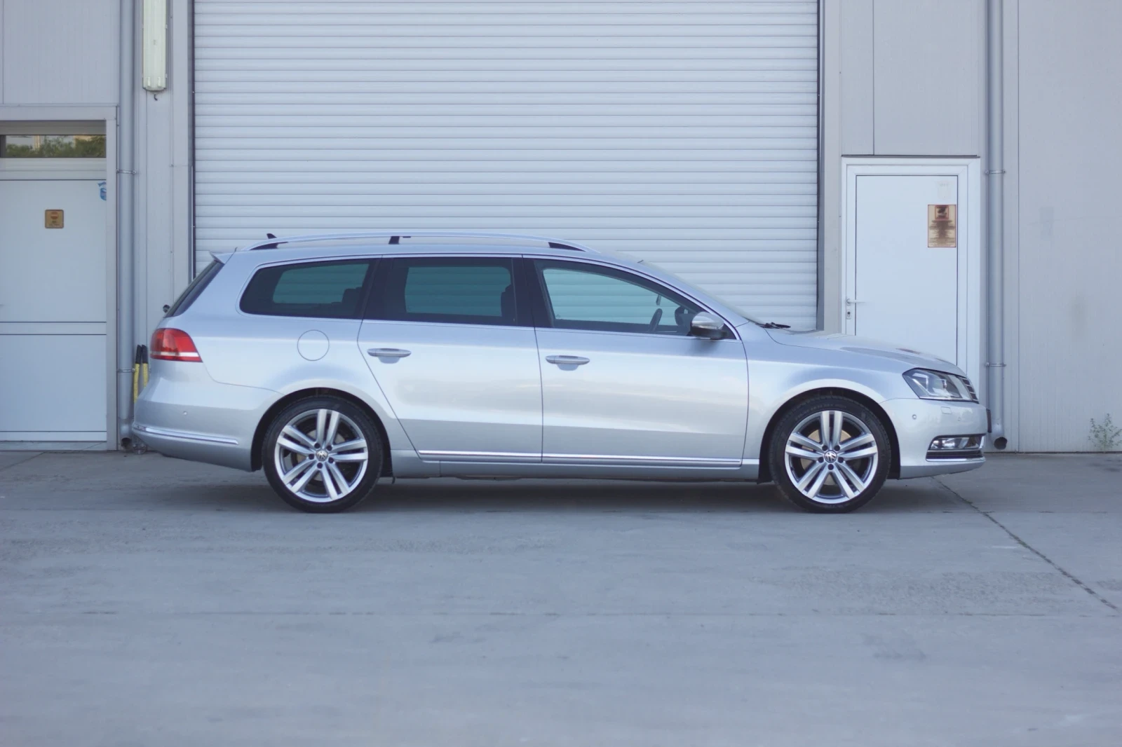 VW Passat BlueMotion , снимка 3 - Автомобили и джипове - 55413515