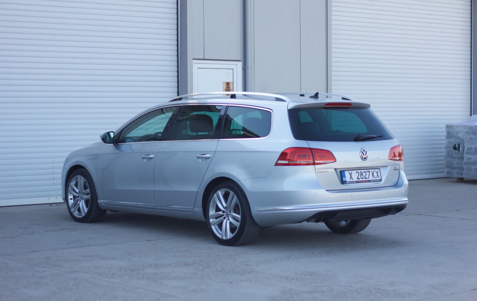 VW Passat BlueMotion , снимка 5 - Автомобили и джипове - 55413515