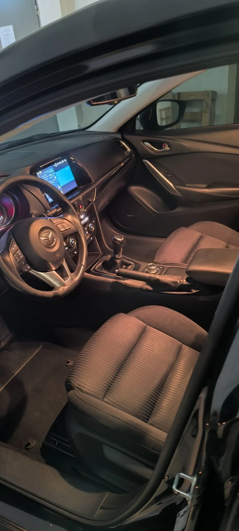 Mazda 6 2.0 Швейцария , снимка 11 - Автомобили и джипове - 56145324