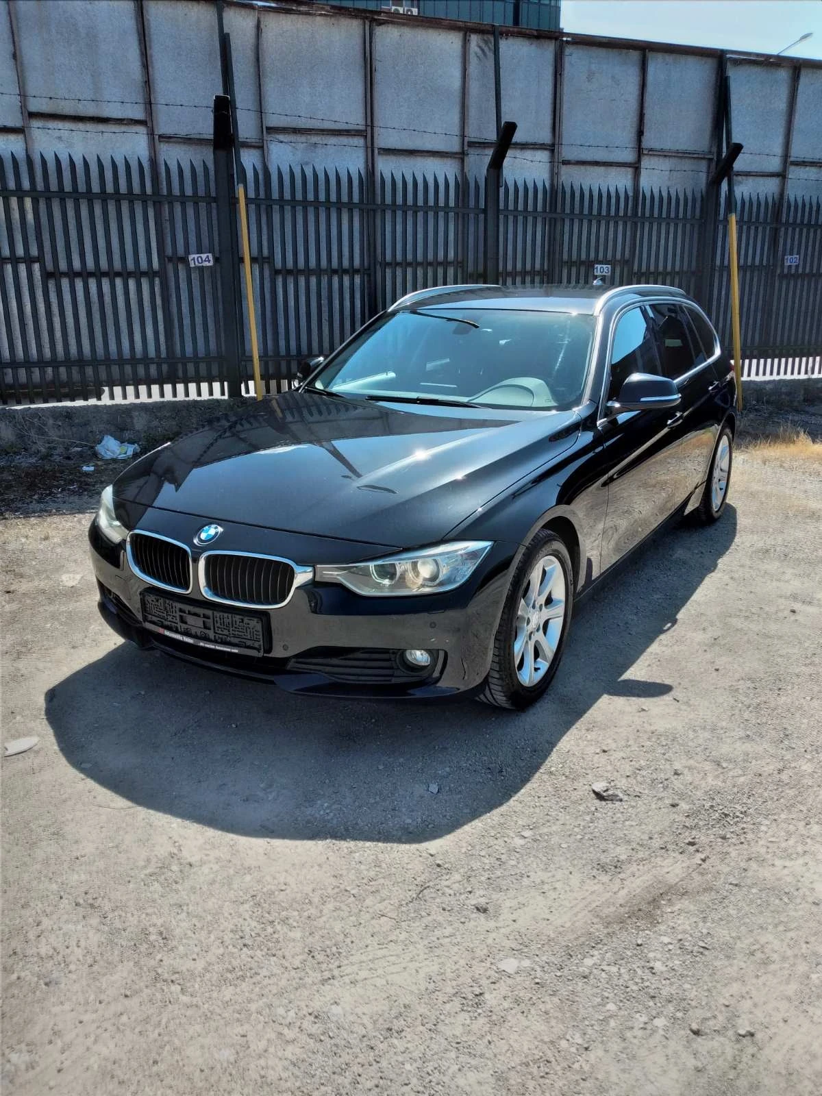 BMW 318 d Touring/Navi Business, снимка 3 - Автомобили и джипове - 55503629