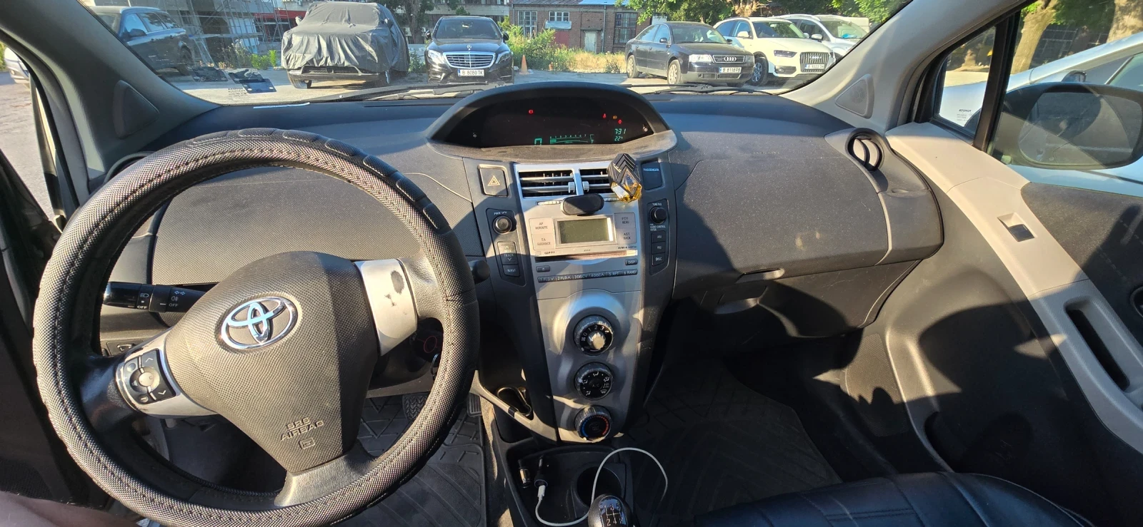 Toyota Yaris, снимка 4 - Автомобили и джипове - 55541607