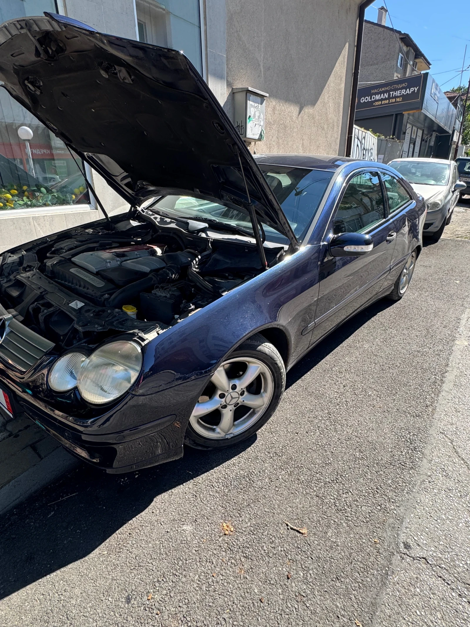 Mercedes-Benz C 200 C200 АВТОМАТИК, снимка 2 - Автомобили и джипове - 55681462