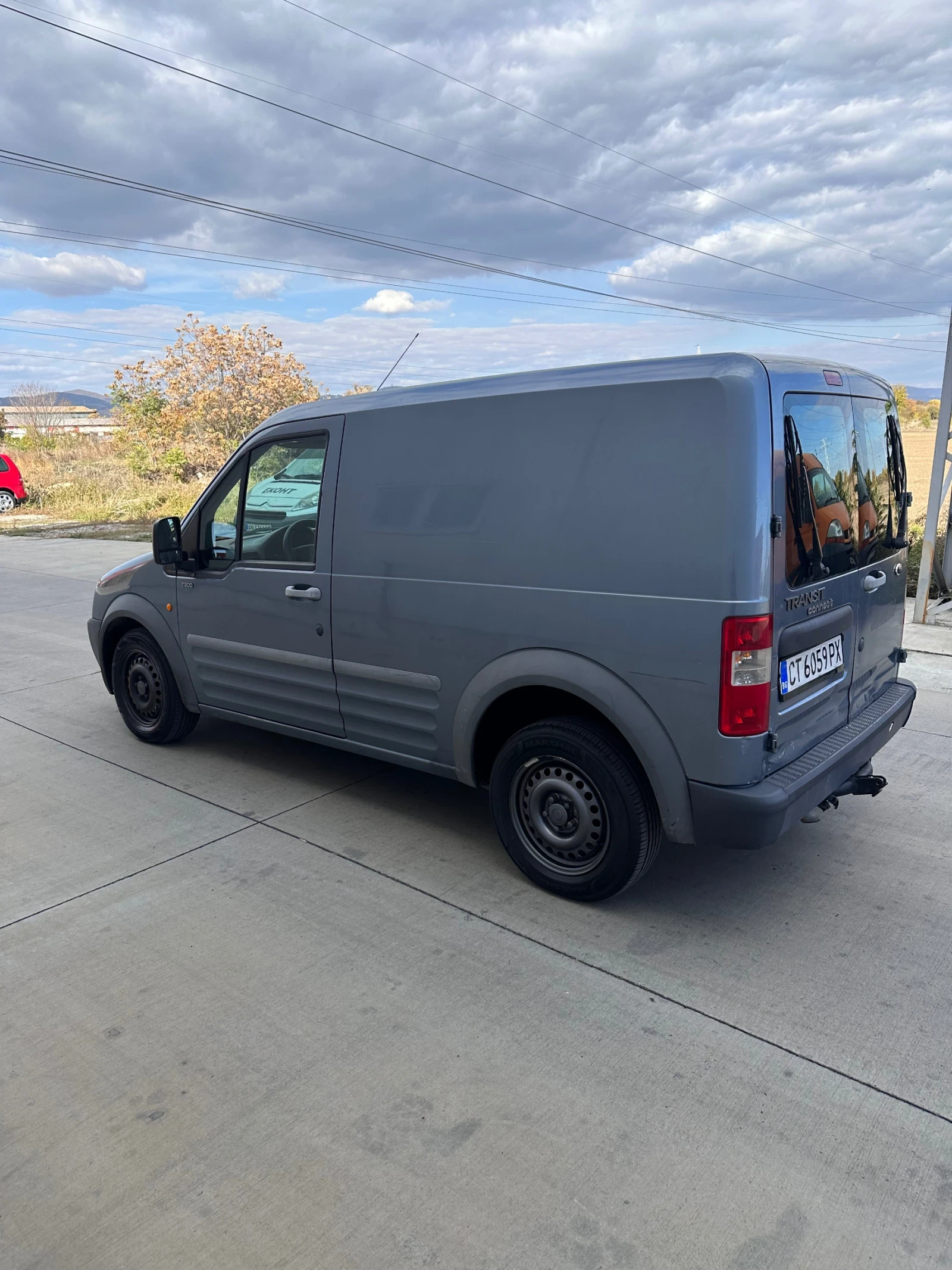 Ford Connect 1.8 TDCI, снимка 6 - Автомобили и джипове - 56172346