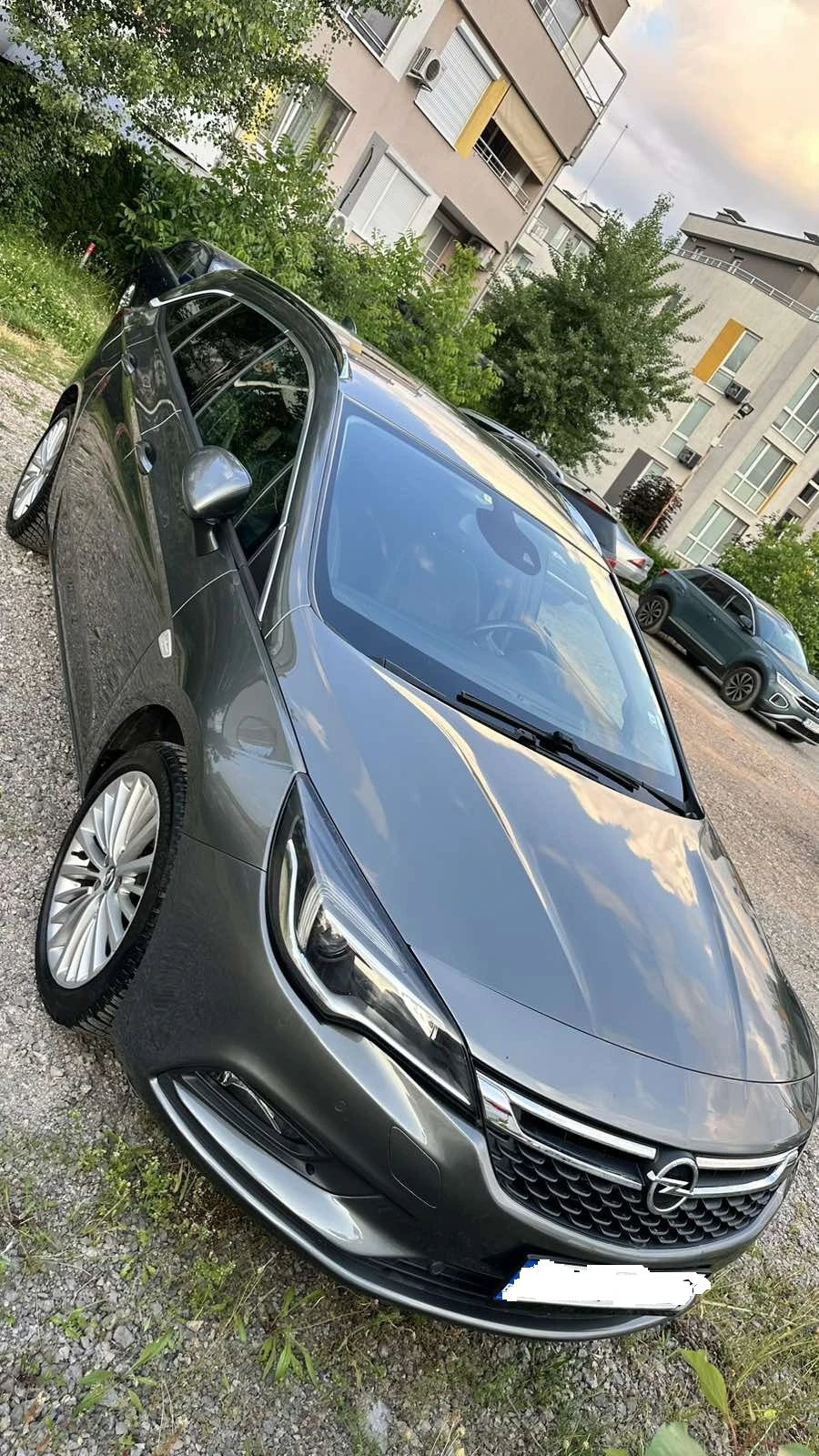 Opel Astra 1.6 CDTI Автоматик, снимка 5 - Автомобили и джипове - 56687214