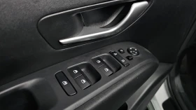 Hyundai Tucson 1.6T/4x4/Пълна сервизна история !!!, снимка 13