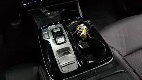 Hyundai Tucson 1.6T/4x4/Пълна сервизна история !!!, снимка 9