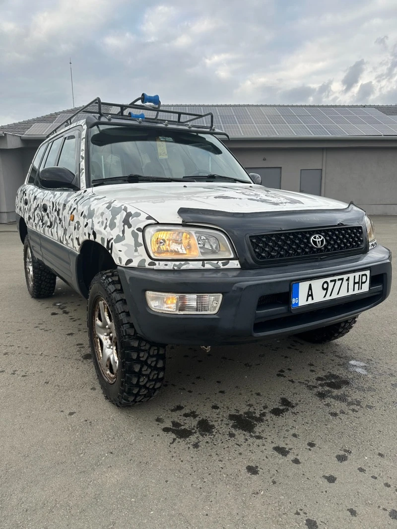 Toyota Rav4, снимка 3 - Автомобили и джипове - 47610075