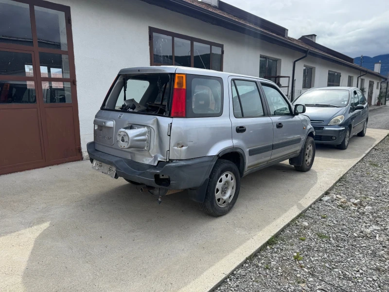Honda Cr-v 2.0i 128/141, снимка 5 - Автомобили и джипове - 51933125