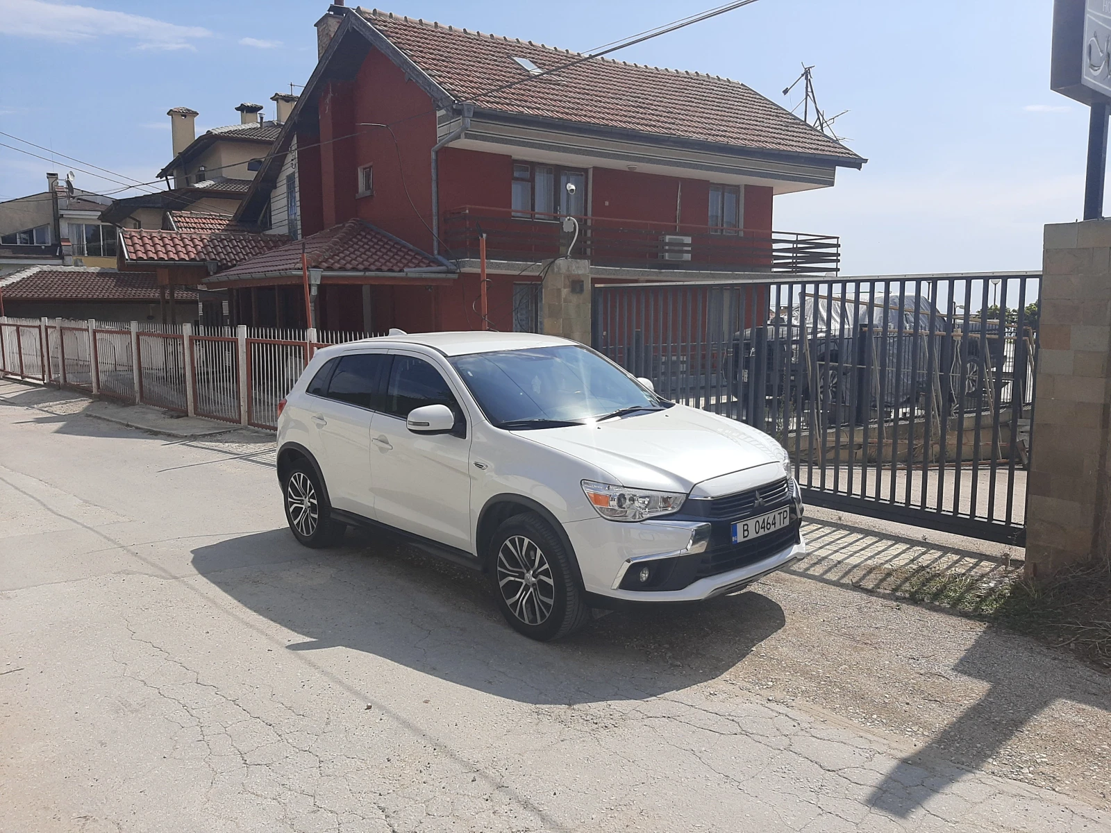 Mitsubishi ASX 2.2 DID AWD  - изображение 5