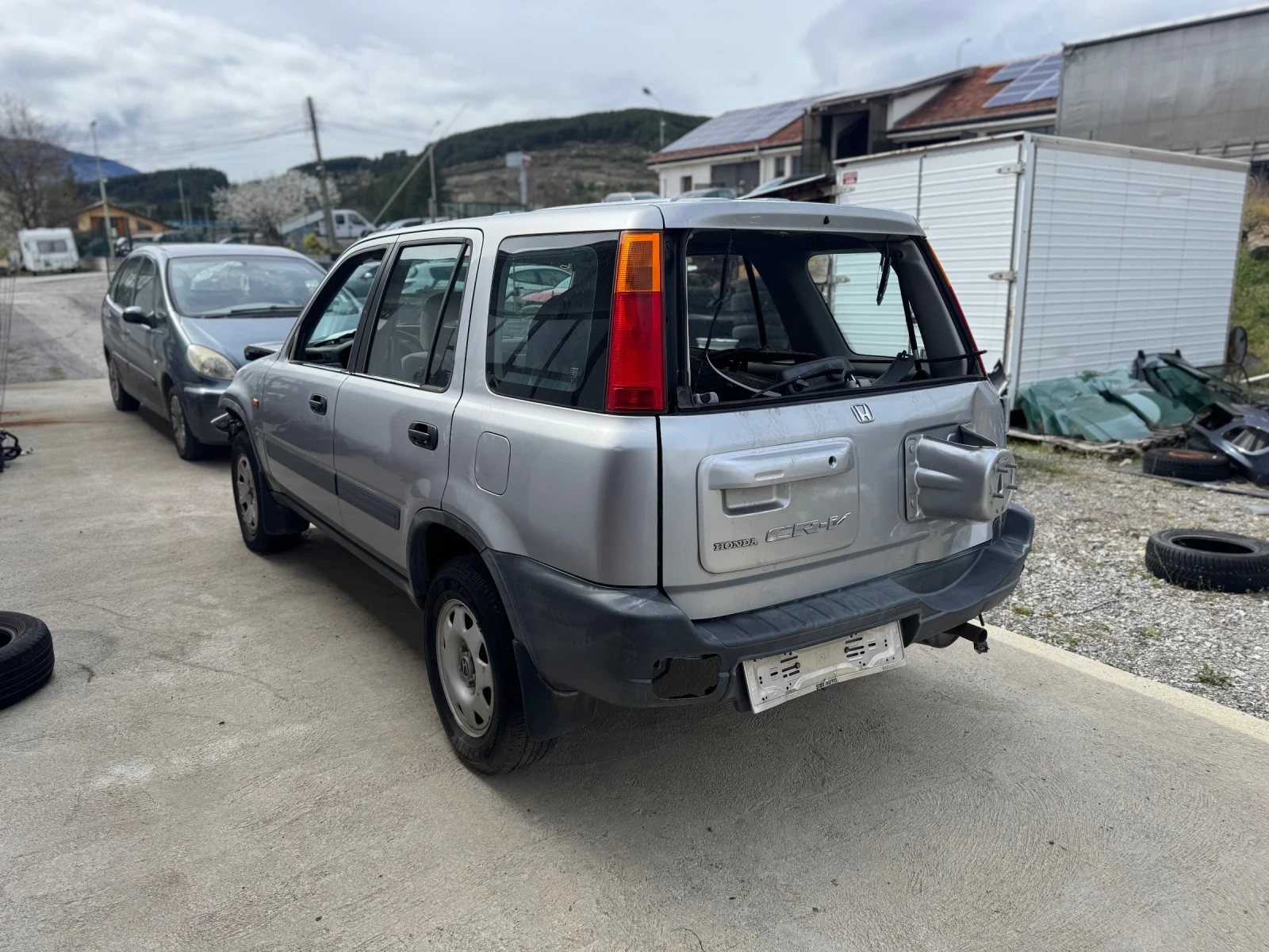 Honda Cr-v 2.0i 128/141 - изображение 3
