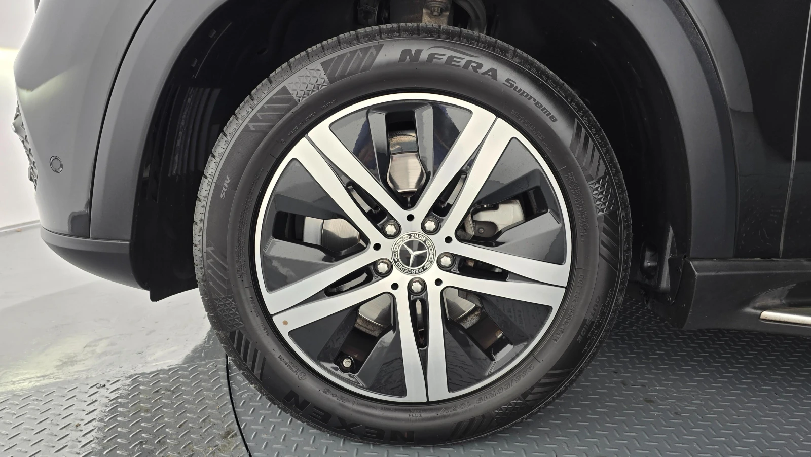 Mercedes-Benz GLE 300 ПАМЕТ* КАМЕРА* ВЪЗДУХ* СЛЕДЕНЕ НА ЛЕНТИ, снимка 7 - Автомобили и джипове - 53964061