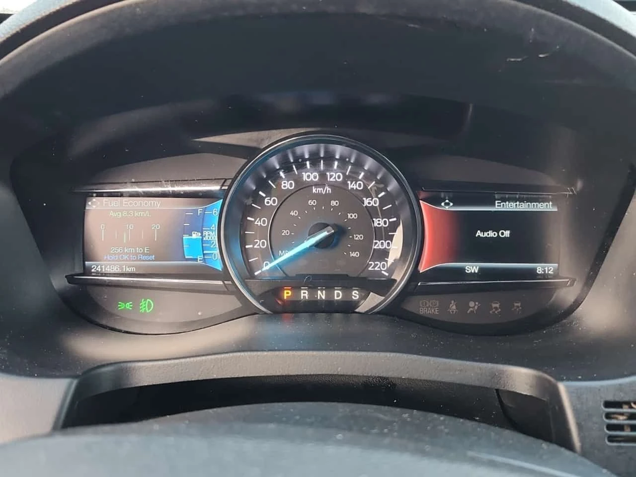 Ford Explorer * XLT * CARFAX * , снимка 9 - Автомобили и джипове - 53986759