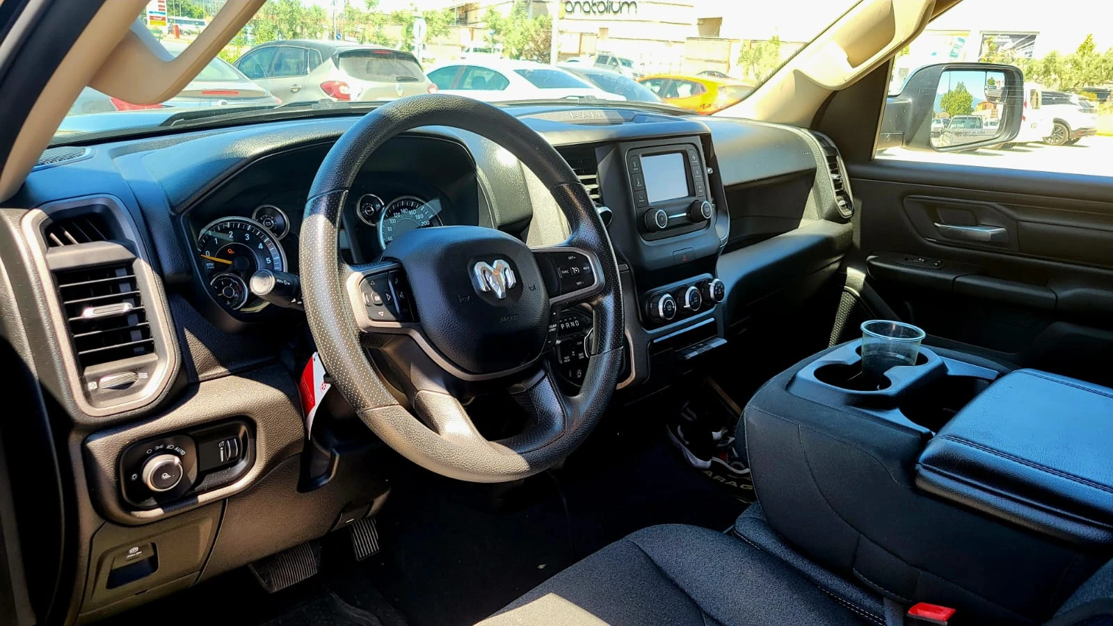 Dodge RAM 1500, снимка 2 - Автомобили и джипове - 54883983