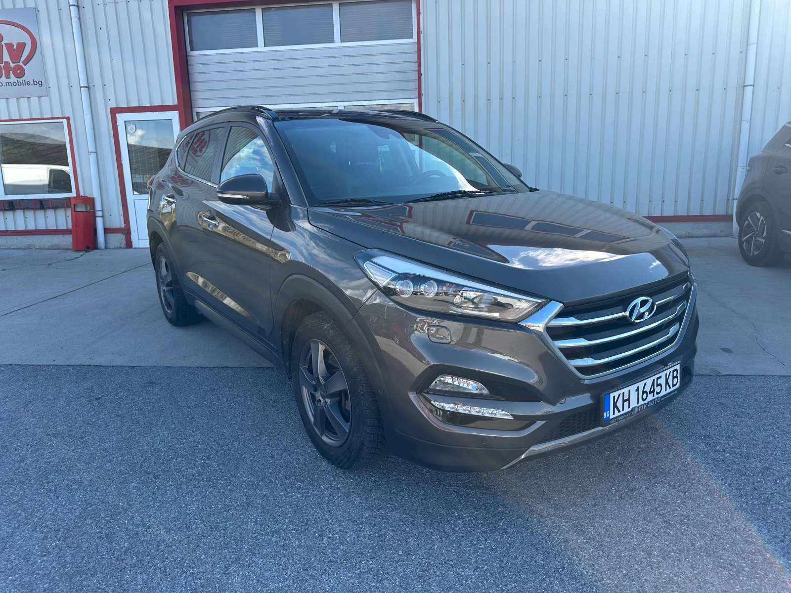 Hyundai Tucson 2.0Crdi 4x4 FULL, X-POSSIBLE, снимка 7 - Автомобили и джипове - 55289407