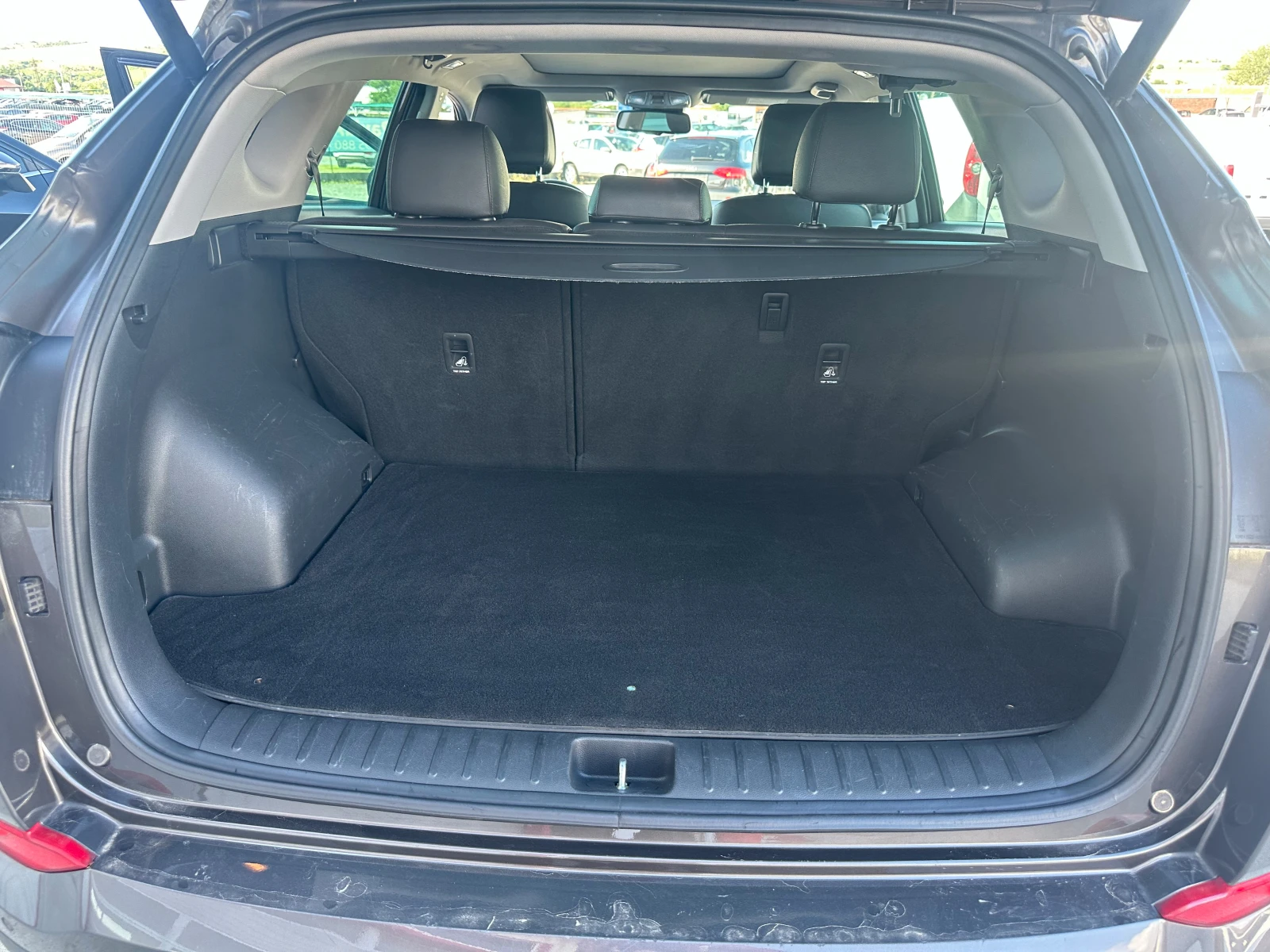 Hyundai Tucson 2.0Crdi 4x4 FULL, X-POSSIBLE, снимка 12 - Автомобили и джипове - 55289407