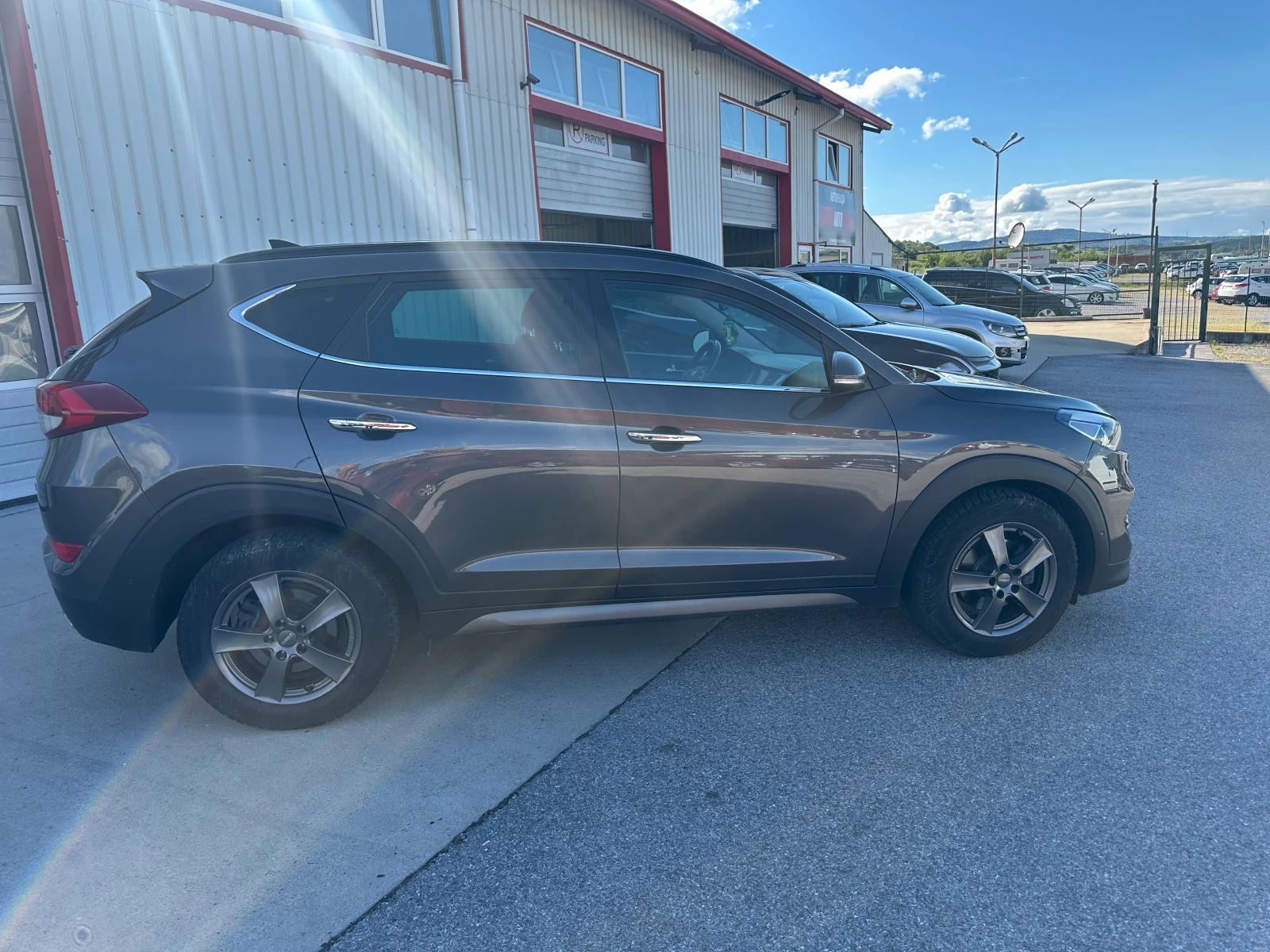 Hyundai Tucson 2.0Crdi 4x4 FULL, X-POSSIBLE, снимка 6 - Автомобили и джипове - 55289407