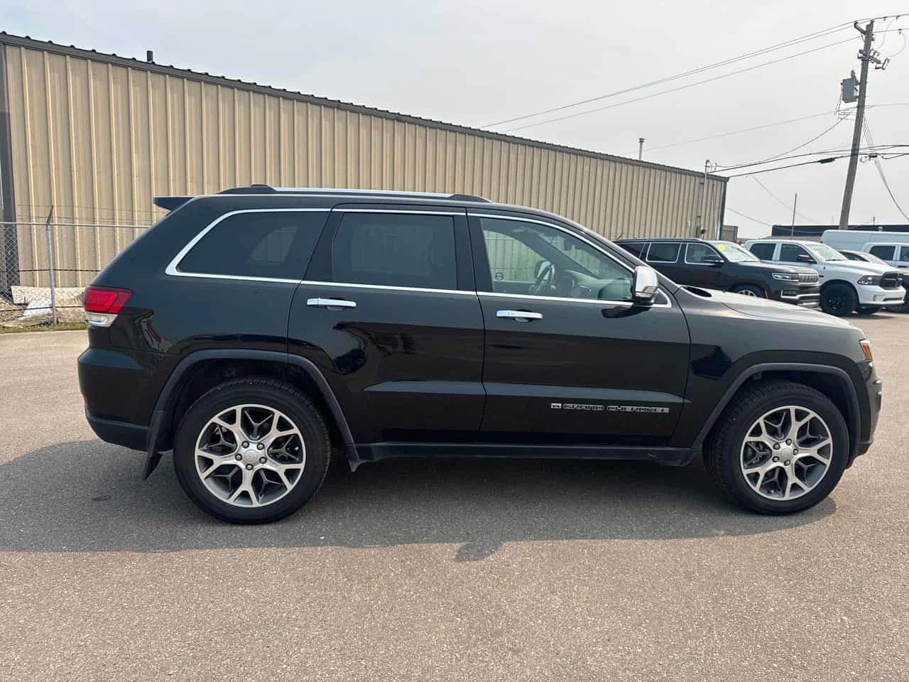 Jeep Grand cherokee * Limited * CARFAX * БЕЗ ПЪРВОНАЧАЛНА ВНОСКА, снимка 3 - Автомобили и джипове - 55422460