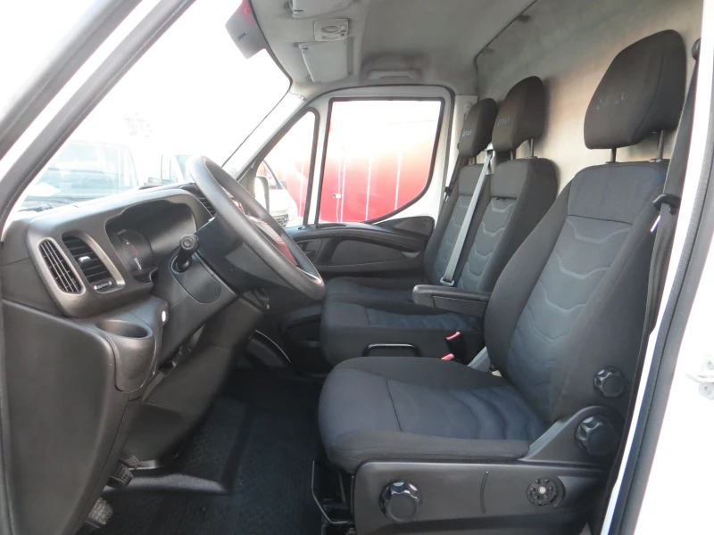 Iveco Daily 50C35 18 куб. м. обем на товарното помещение, снимка 7 - Бусове и автобуси - 47664749