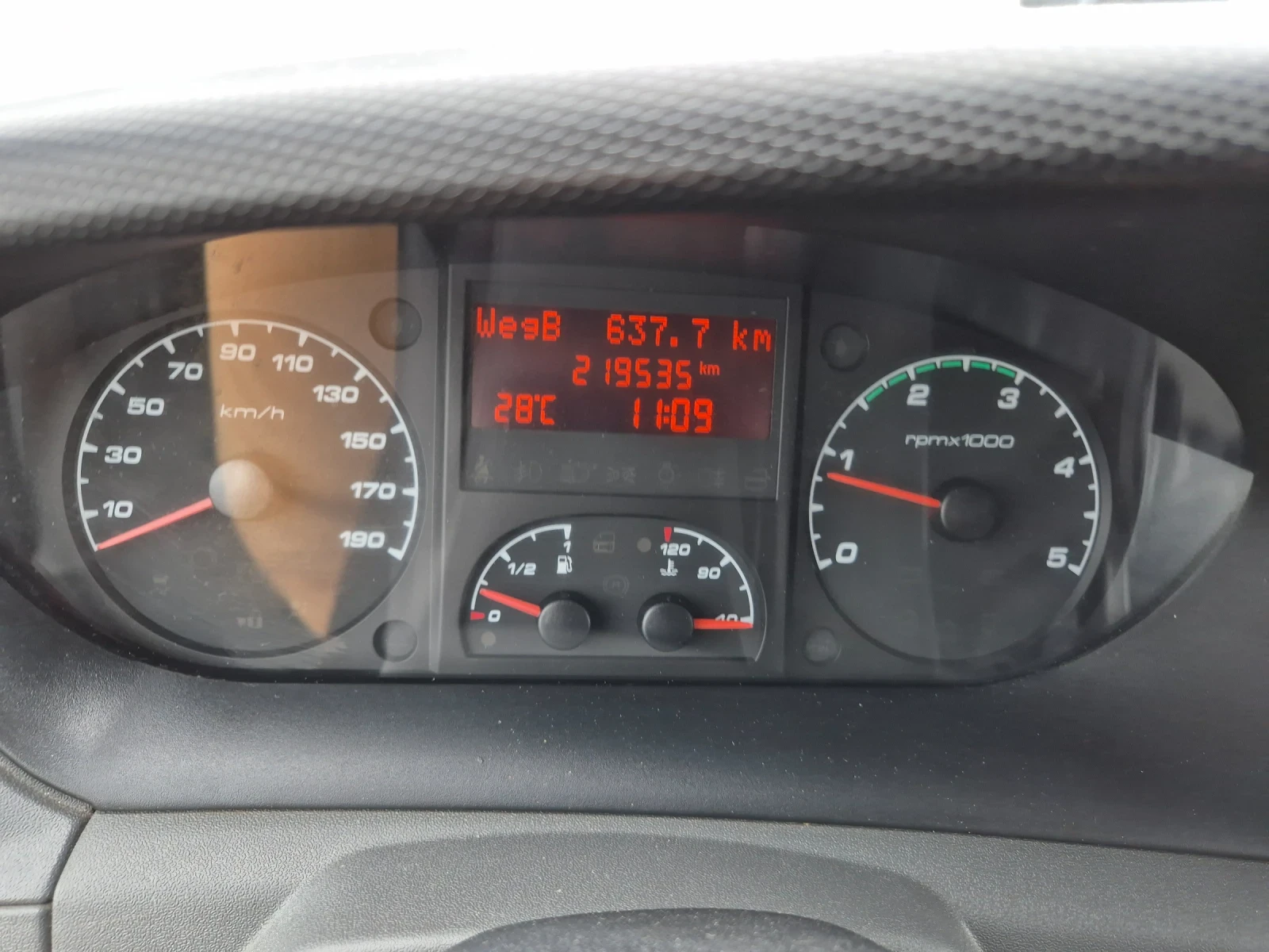 Iveco 35s15 220хил.км.!!!, снимка 12 - Бусове и автобуси - 54819640