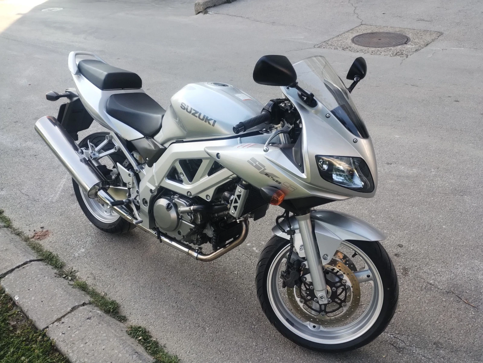 Suzuki SV 650 S перфектен! - изображение 2