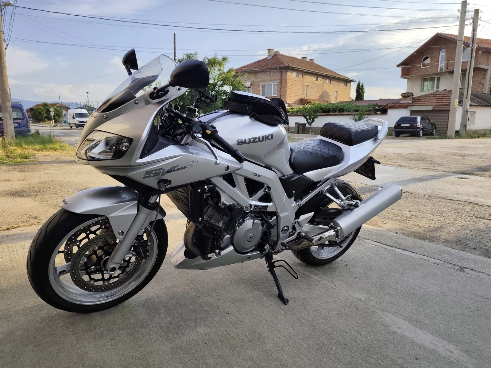 Suzuki SV, снимка 2 - Мотоциклети и мототехника - 55257150