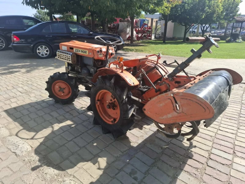 Трактор Kubota B 7000, снимка 2 - Селскостопанска техника - 51603303