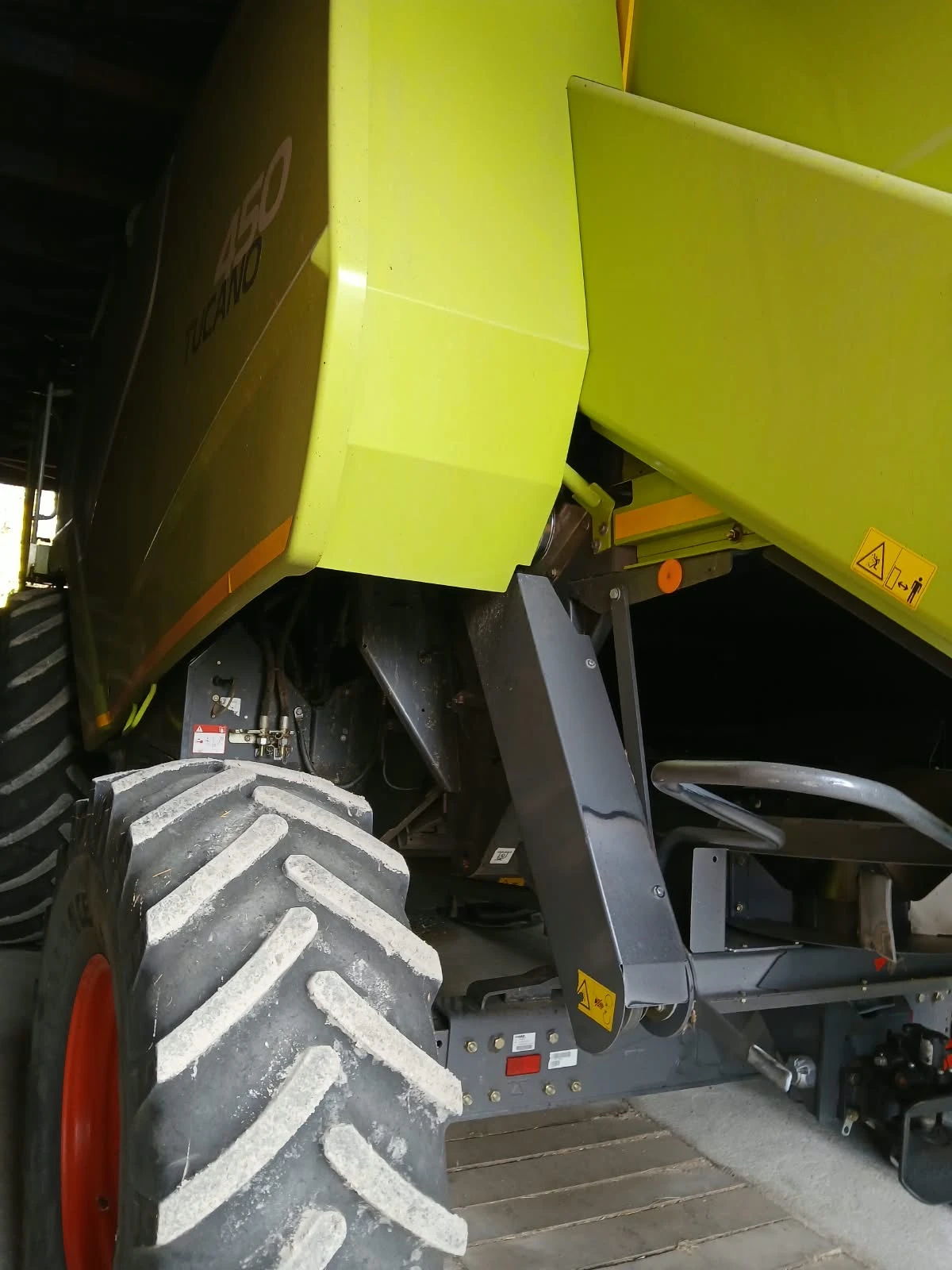 ������� Claas TUCANO 450 + CLAAS VARIO 660 ������ | Mobile.bg � ����������� 7