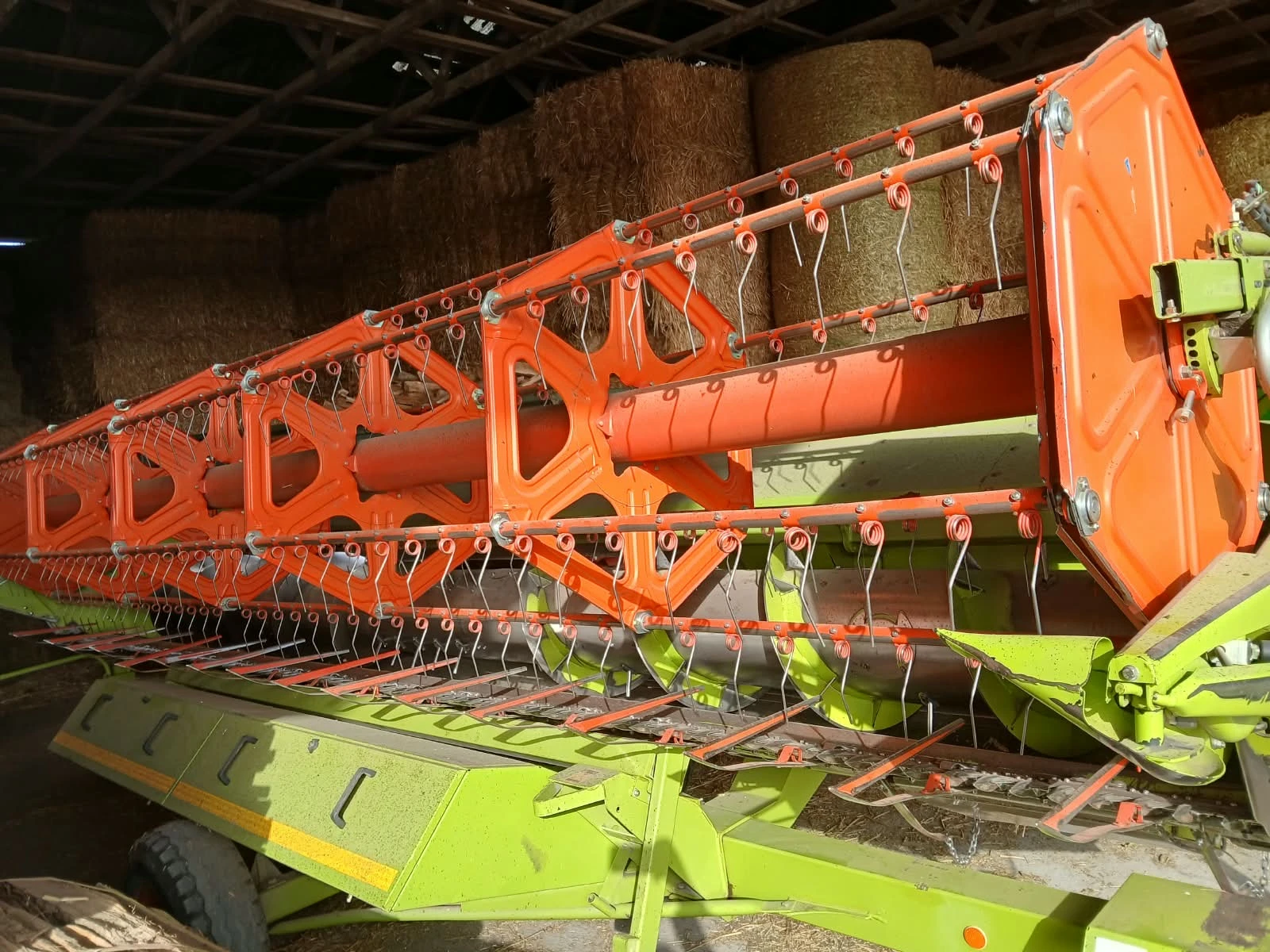 ������� Claas TUCANO 450 + CLAAS VARIO 660 ������ | Mobile.bg � ����������� 12
