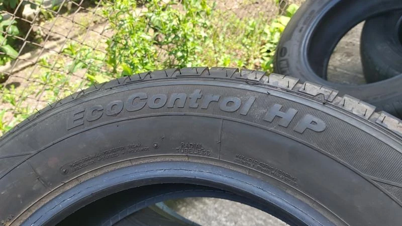 Гуми Летни 225/40R18, снимка 7 - Гуми и джанти - 29254694