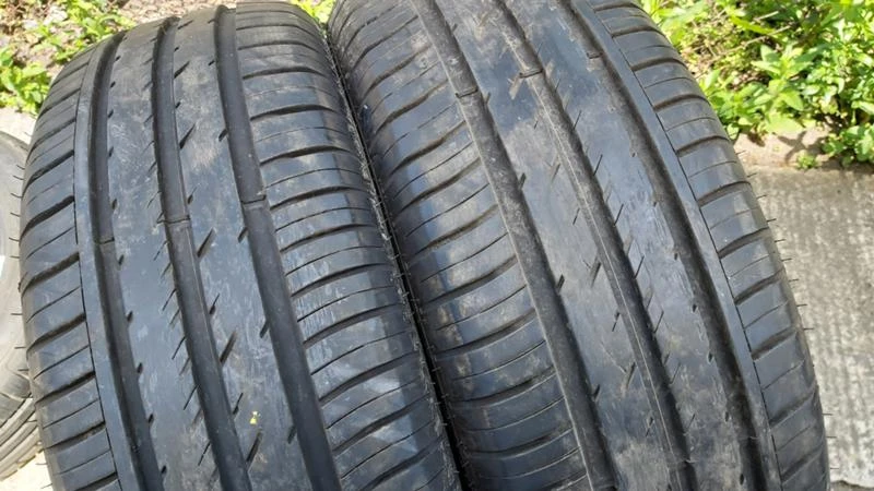 Гуми Летни 225/40R18, снимка 2 - Гуми и джанти - 29254694