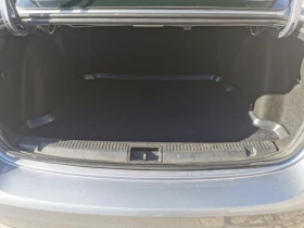 Renault Fluence 1.6 бензин , снимка 7