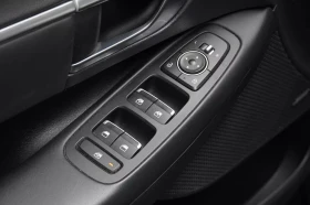 Hyundai Sonata Luxury FWD* АвтоКредит* (Цена до БГ), снимка 9