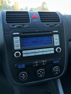 VW Golf 1.9TDI КЛИМАТРОНИК - 4800 лв. / 2454.20 € - 53380037 8