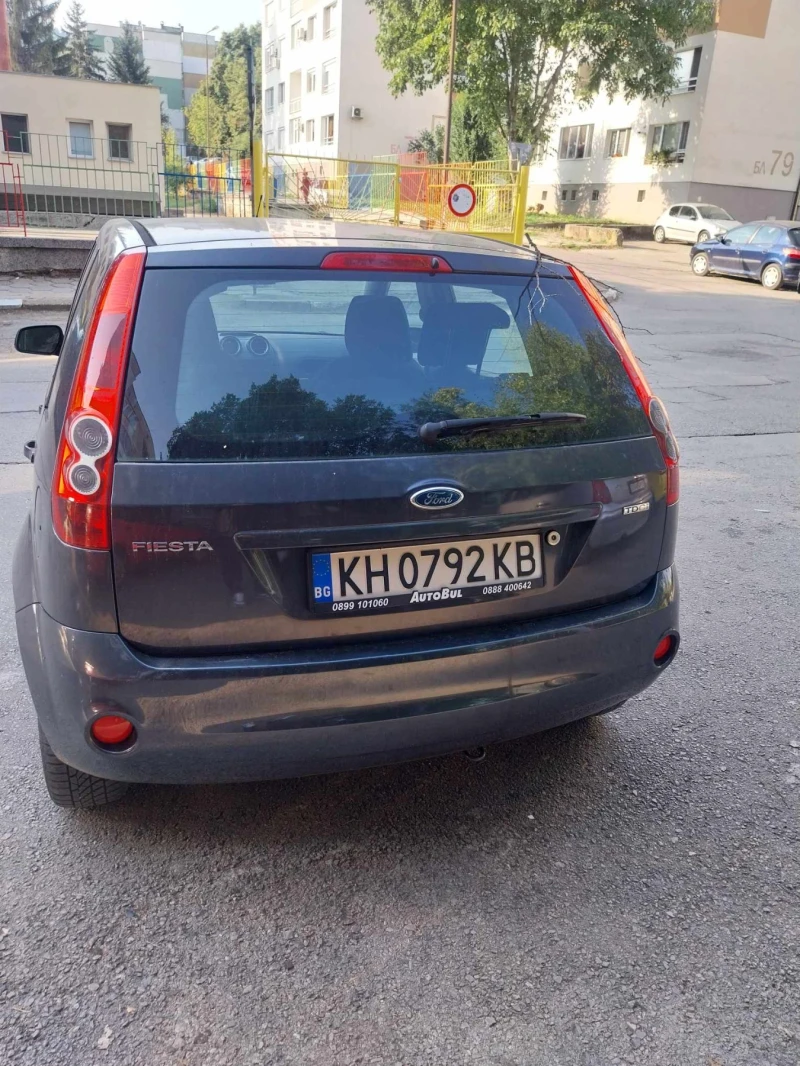 Ford Fiesta, снимка 2 - Автомобили и джипове - 47209678