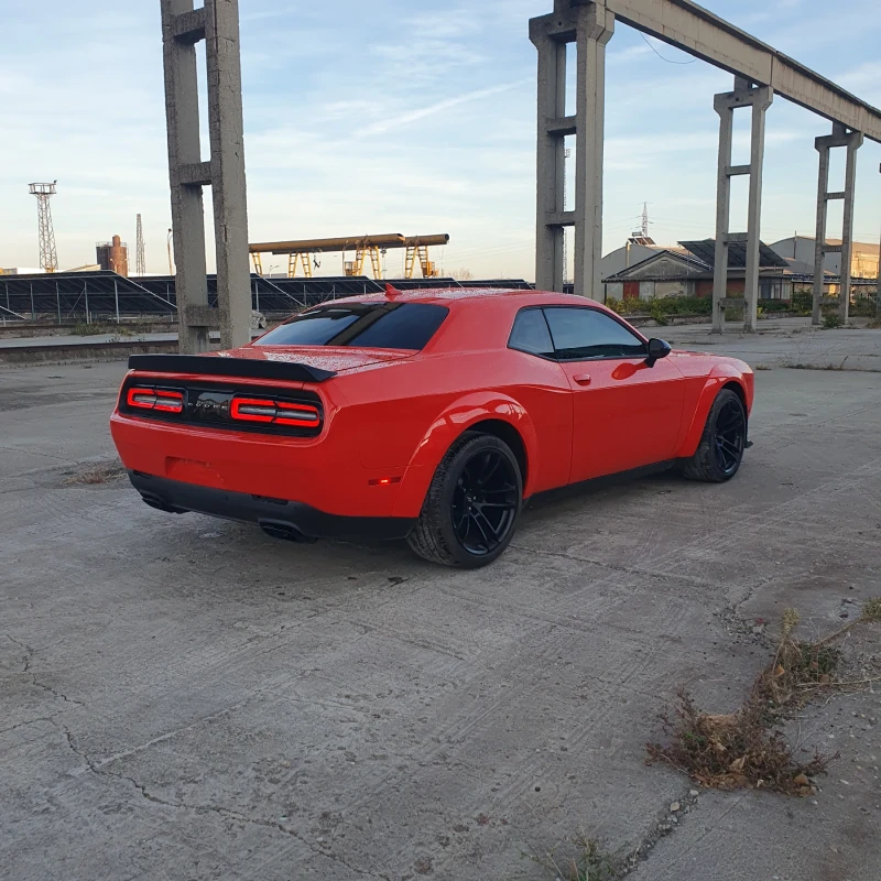 Dodge Challenger 6.4 srt, снимка 10 - Автомобили и джипове - 47815261