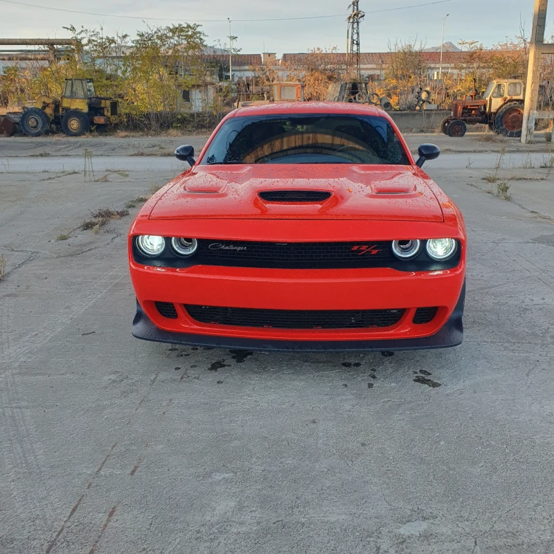 Dodge Challenger 6.4 srt, снимка 3 - Автомобили и джипове - 47815261