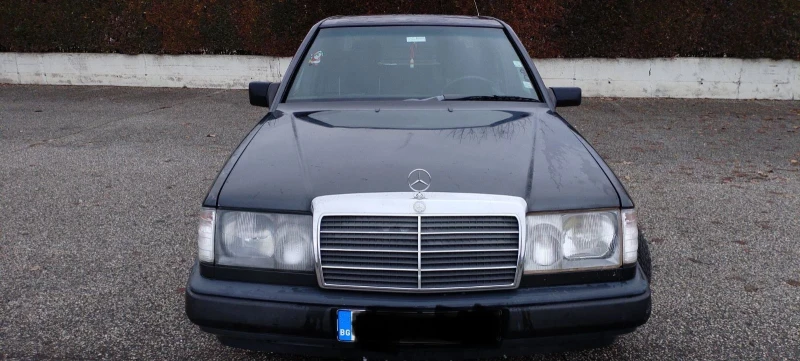 Mercedes-Benz 124, снимка 1 - Автомобили и джипове - 48146564