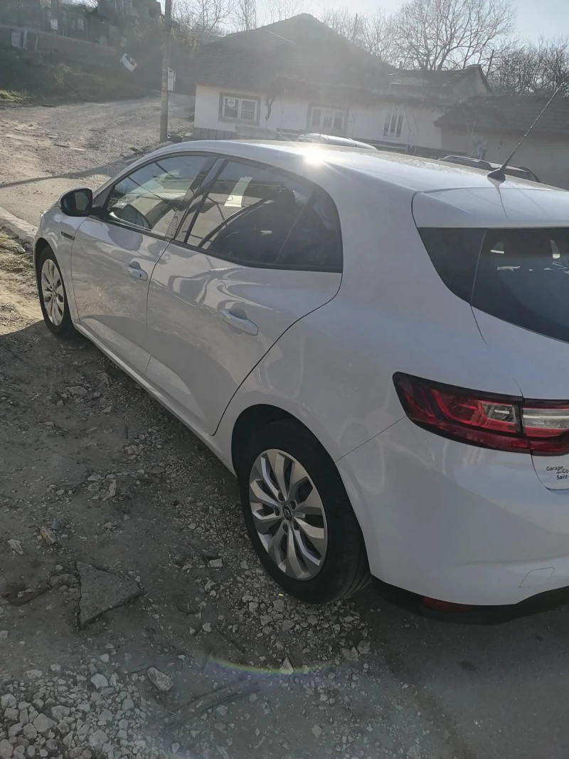 Renault Megane, снимка 6 - Автомобили и джипове - 48742238