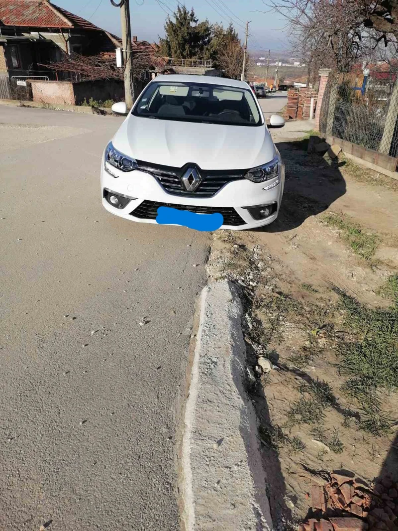 Renault Megane, снимка 2 - Автомобили и джипове - 52677695