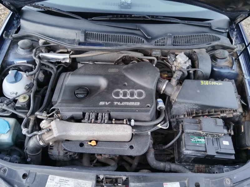 Audi A3 1.8T Quattro , снимка 12 - Автомобили и джипове - 48743608