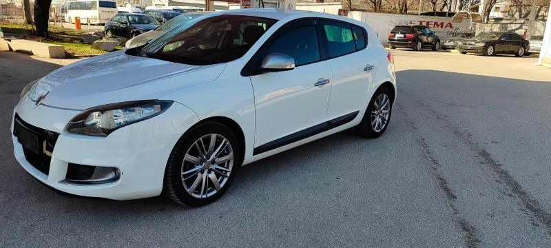 Renault Megane 1.5 dci, снимка 7 - Автомобили и джипове - 49088471