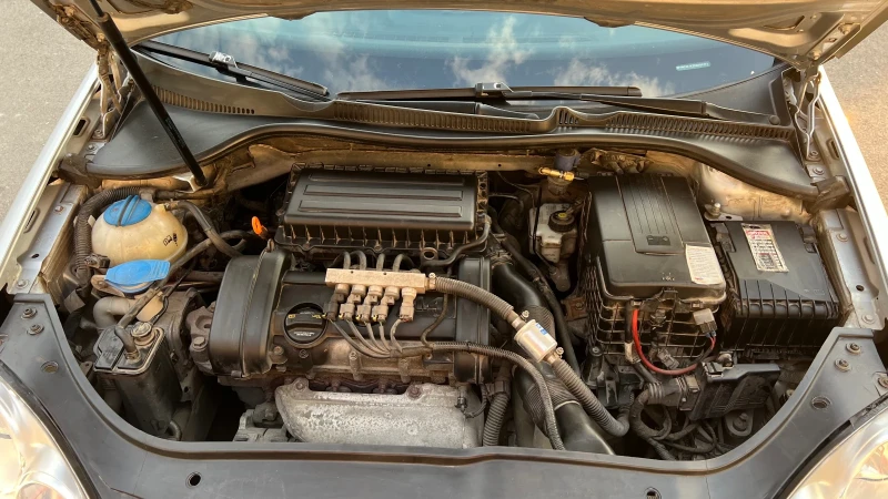 VW Golf 1.4 + Газова уредба, снимка 13 - Автомобили и джипове - 50920293