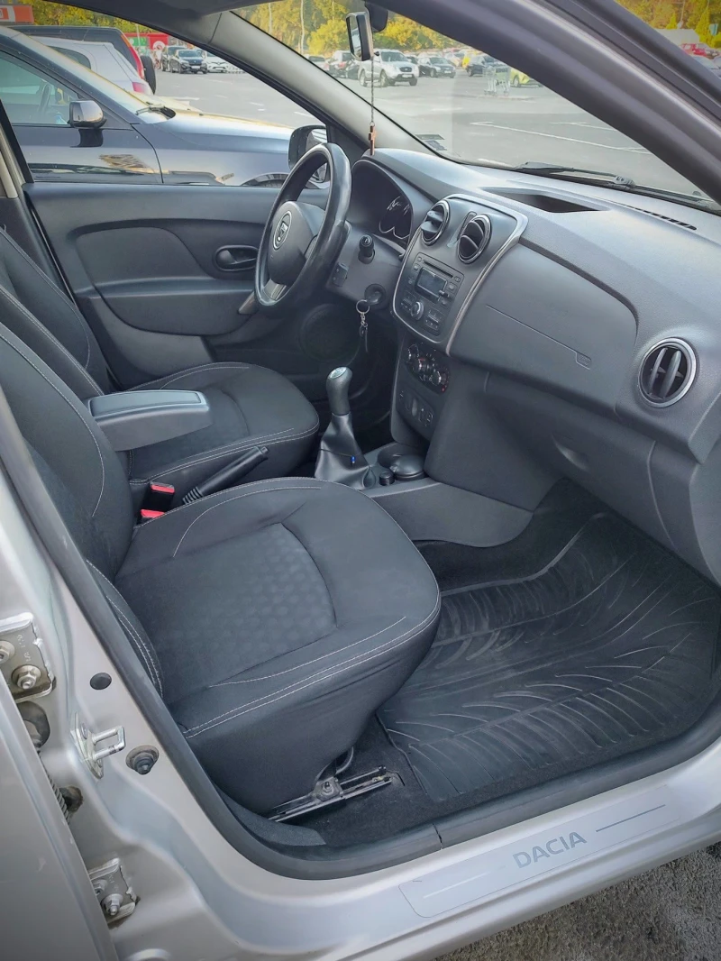 Dacia Logan Lodan II, 1.5 dCi, 90 к.с. 4+ 1 места, снимка 12 - Автомобили и джипове - 53069107