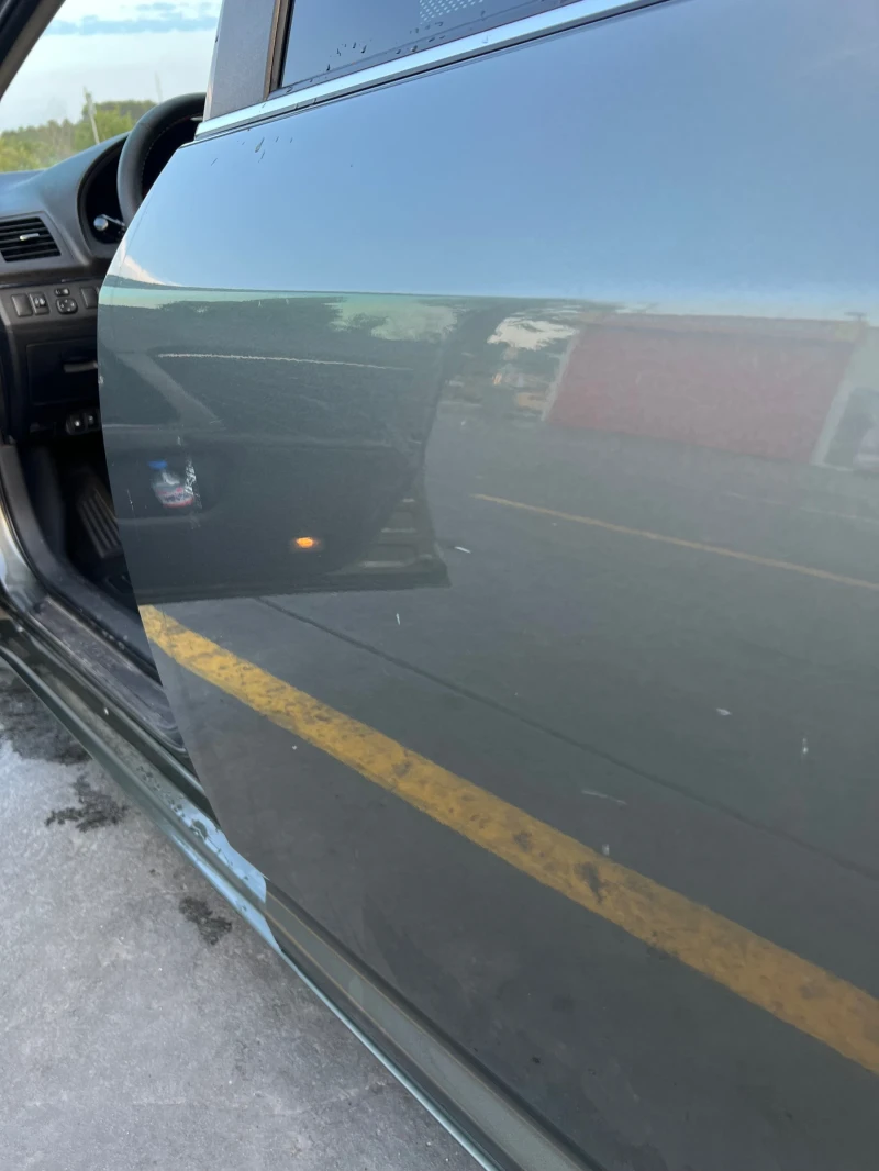 Toyota Avensis 2.0 D4D, снимка 7 - Автомобили и джипове - 51208432