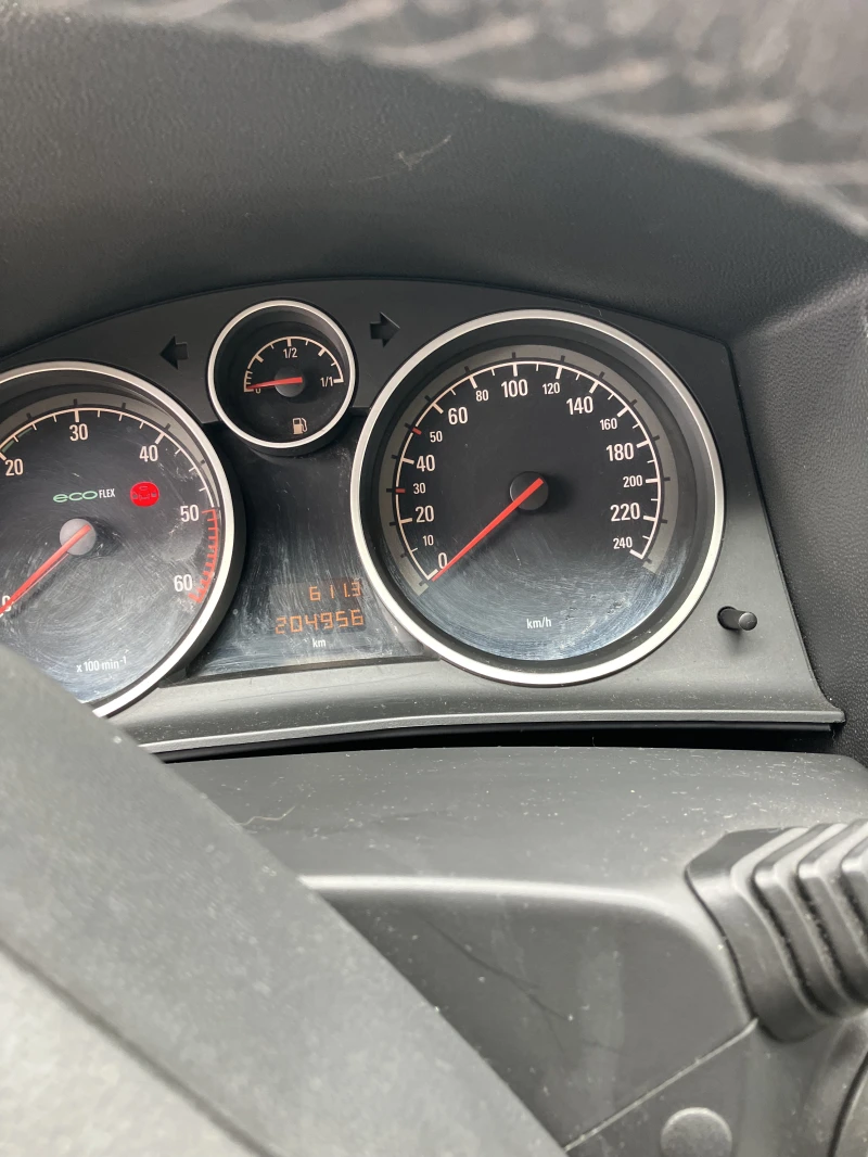 Opel Astra, снимка 11 - Автомобили и джипове - 52047017