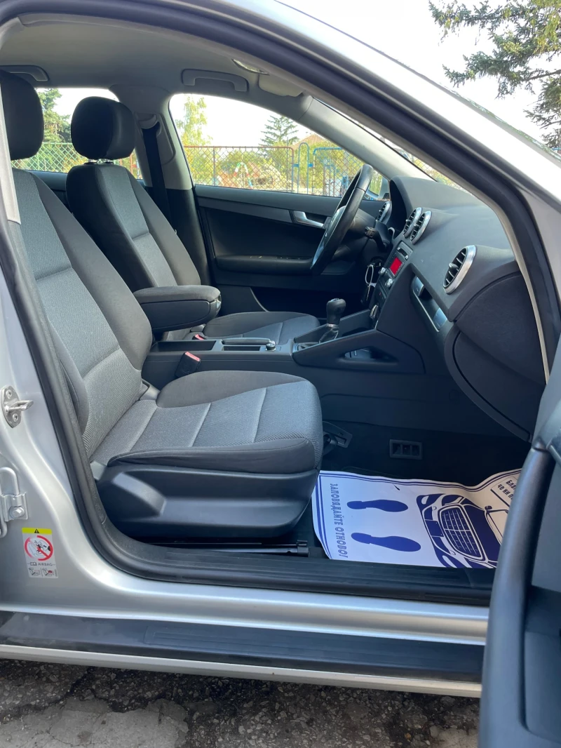 Audi A3 1.6i* 102kc* sportback, снимка 13 - Автомобили и джипове - 52259134