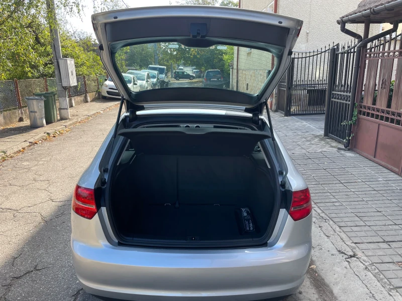 Audi A3 1.6i* 102kc* sportback, снимка 16 - Автомобили и джипове - 52259134