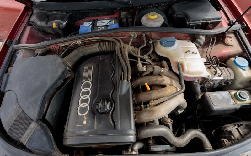 Audi A4, снимка 10 - Автомобили и джипове - 52665091