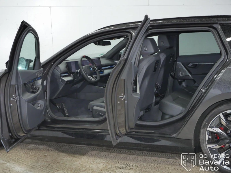 BMW i5 M60 xDrive Touring, снимка 5 - Автомобили и джипове - 52788057